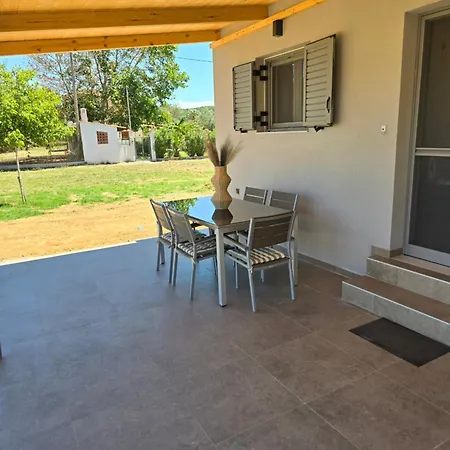 Vaiana Holiday home Frangoulaiika